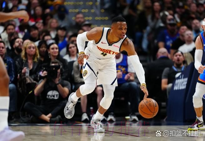 威少半场出战12分钟,投篮5中1得到3分5篮板5助攻 威少半场出战12分钟,投篮5中1得到3分5篮板5助攻