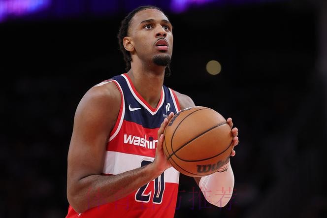 大号两双!萨尔全场15中7,得到19分15篮板1助攻1抢断3盖帽 大号两双!萨尔全场15中7,得到19分15篮板1助攻1抢断3盖帽